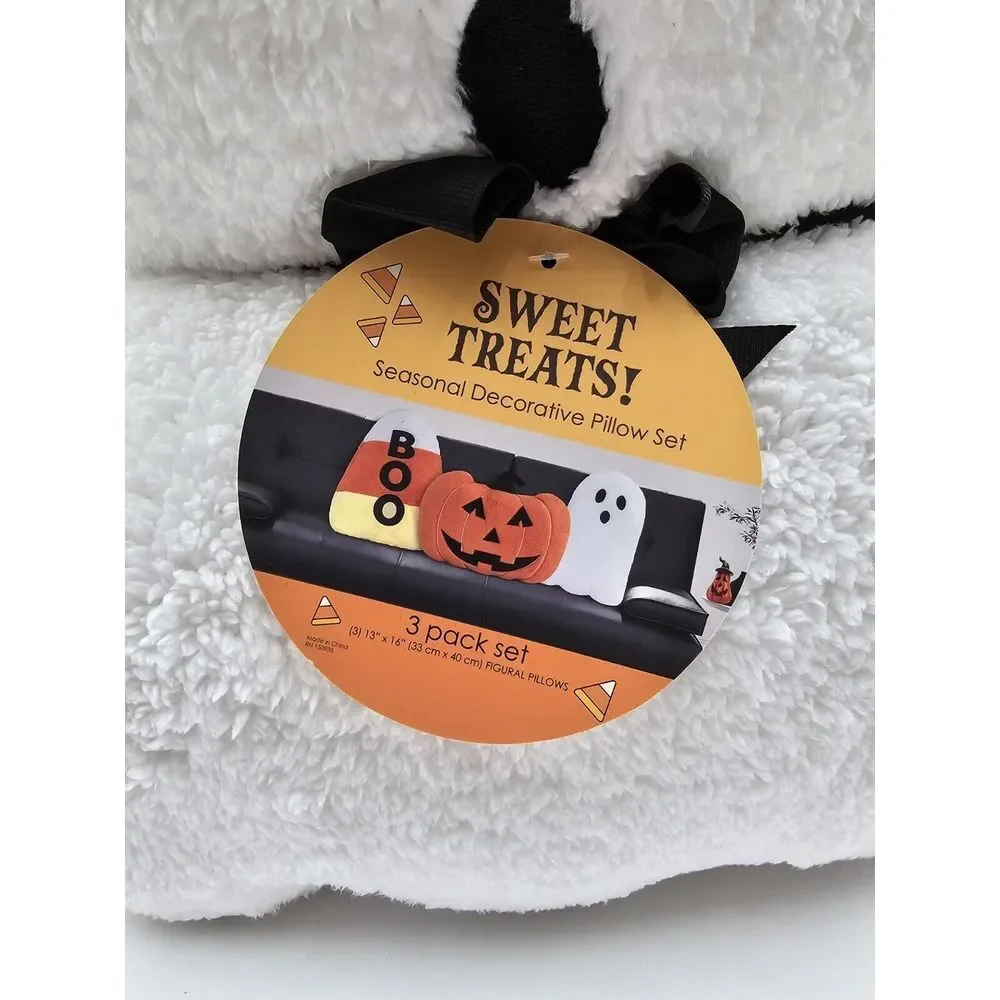 HALLOWEEN ‎ Pillows Set of 3 Pumpkin /Ghost /Candycorn NEW!